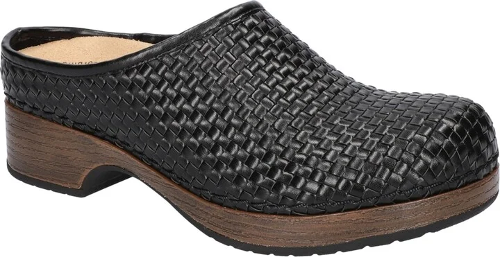 Easy Street Women's Easy Works Soliea Slip Resistant Clogs