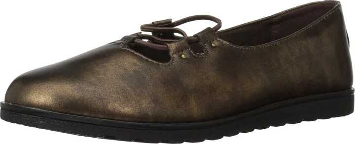 Easy Street Women's Effie Flat