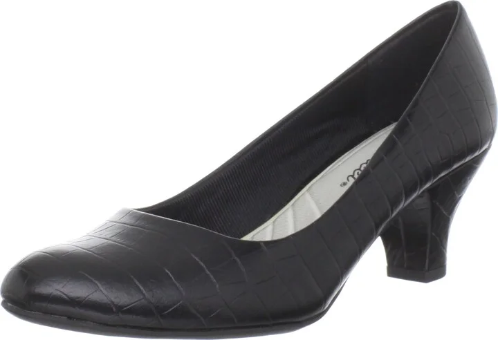 Easy Street Women's Fabulous Pump