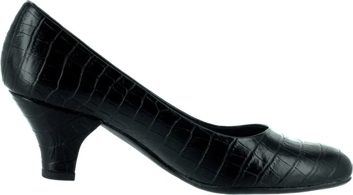 Easy Street Women's Fabulous Pump