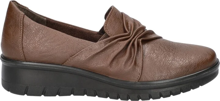 Easy Street Women's Faith Comfort Slip-On Flats - Image 2