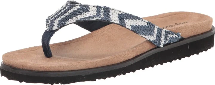 Easy Street Women's Flat Sandals