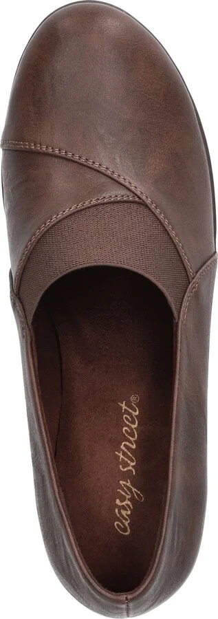 Easy Street Women's Fondly Block-Heel Slip-On Shooties - Image 4