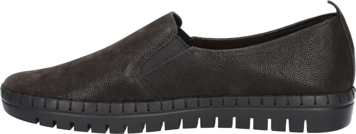 Easy Street Women's Fresh Slip On Sneakers - Image 11