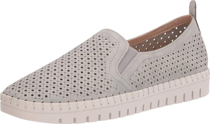 Easy Street Women's Fresh Sneaker