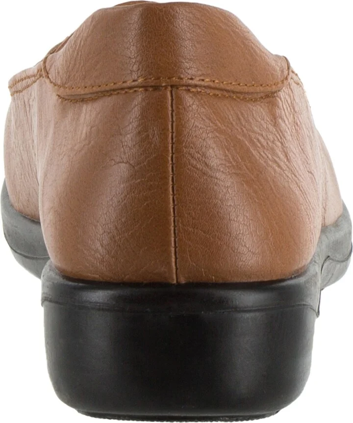 Easy Street Women's Genesis Slip-On Loafers - Image 3