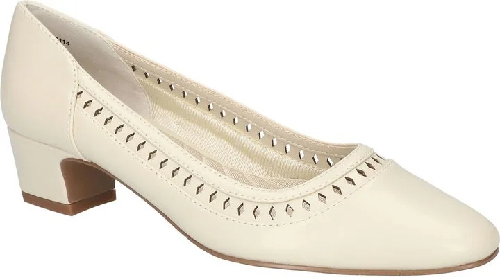Easy Street Women's Giana Pump