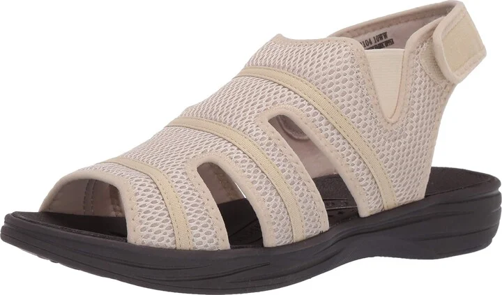 Easy Street womens Happy Flat Sandal 8 narrow US