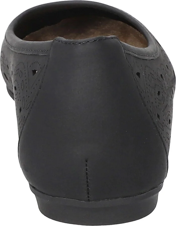 Easy Street Women's Jackie Slip-On Ballet Flats - Image 8