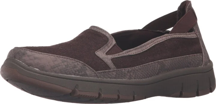 Easy Street Women's Kacey Flat