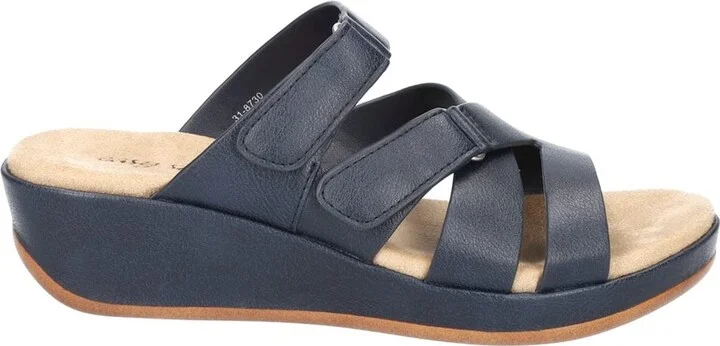 Easy Street Women's Koda Wedge Sandal