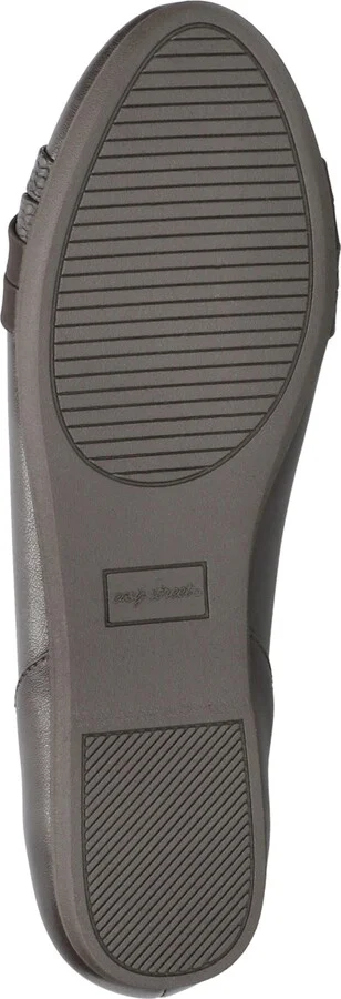 Easy Street Women's Kylie Comfort Ballet Flats - Image 5