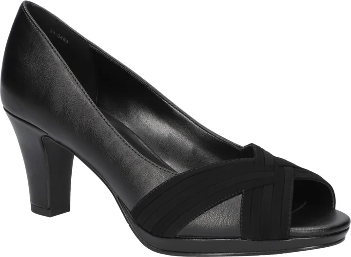 Easy Street Women's Lavish Platform Pumps