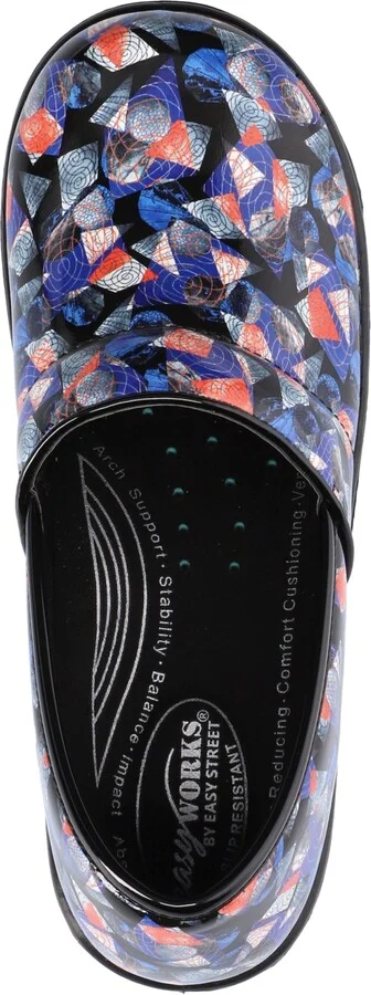 Easy Street Women's Lyndee Slip Resistant Clogs - Image 4