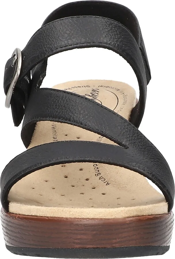 Easy Street Women's Marnina Slip-Resistant Sandals - Image 6
