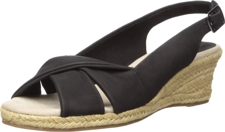 Easy Street Women's Maureen Wedge Sandal