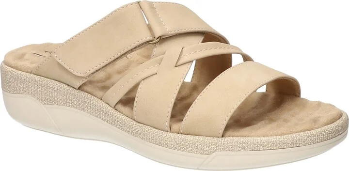 Easy Street Women's Paola Comfort Platform Sandals