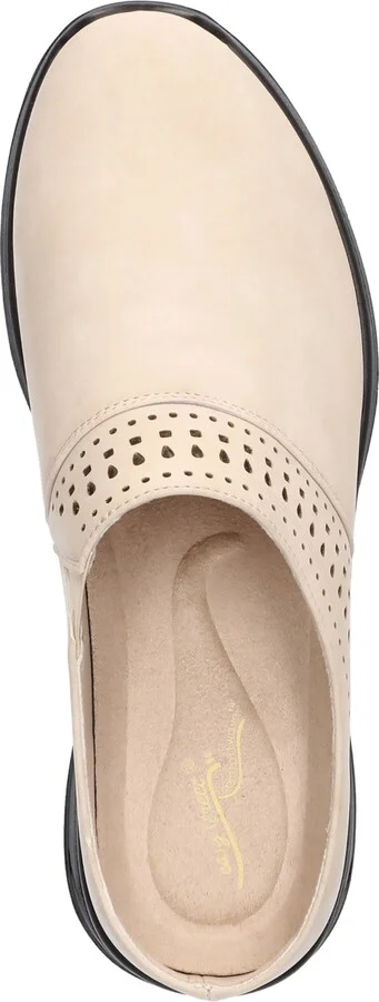 Easy Street Women's Patrice Mules - Image 4