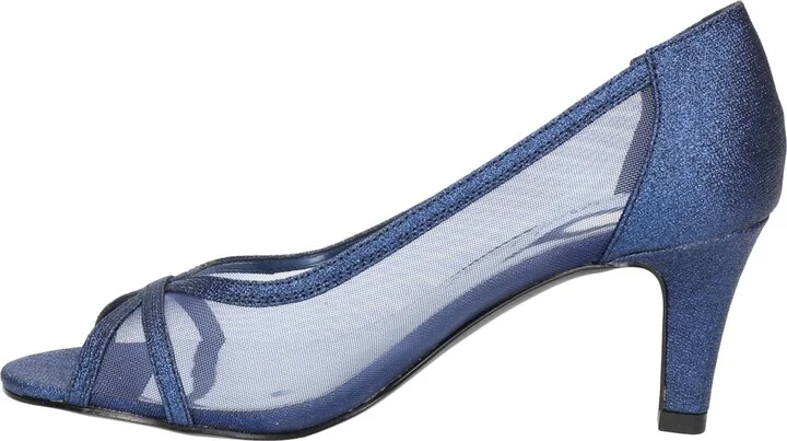 Easy Street Women's Picaboo Pumps - Image 11