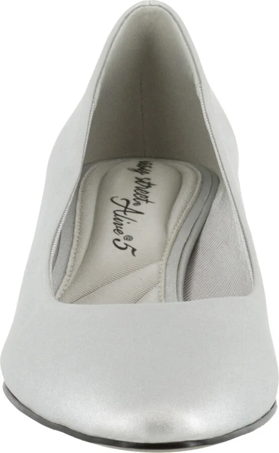 Easy Street Women's Prim Kitten Heel Pumps - Image 6