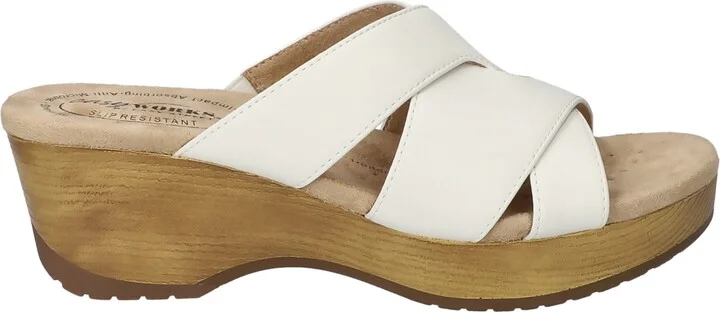 Easy Street Women's Ren Slip-Resistant Sandals - Image 2