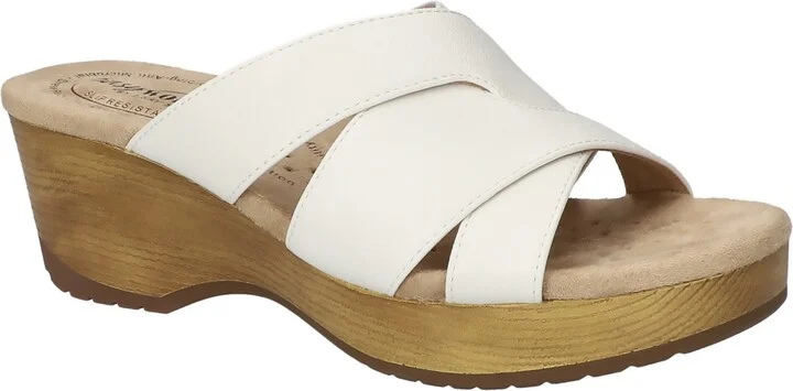 Easy Street Women's Ren Slip-Resistant Sandals
