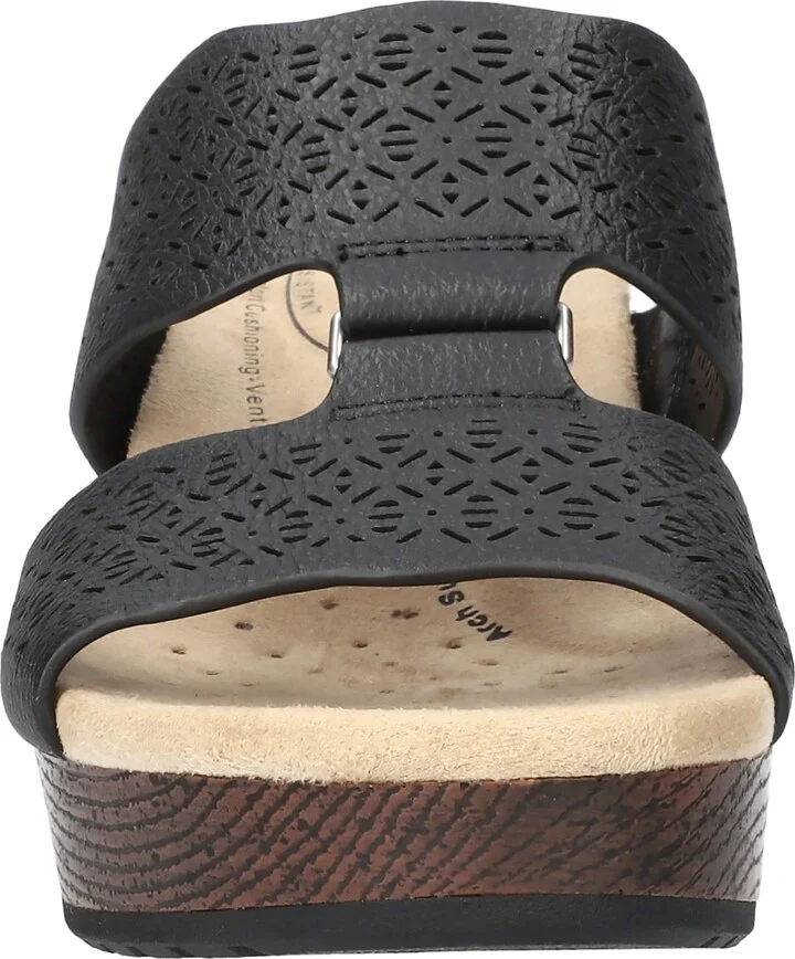 Easy Street Women's Rin Slip-Resistant Sandals - Image 6