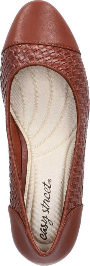 Easy Street Women's Slip-On Pumps - Image 9