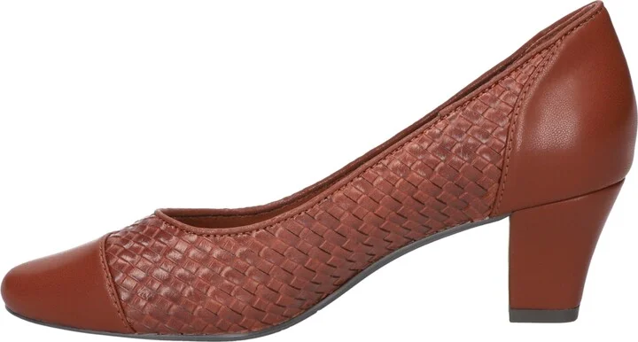 Easy Street Women's Slip-On Pumps - Image 11
