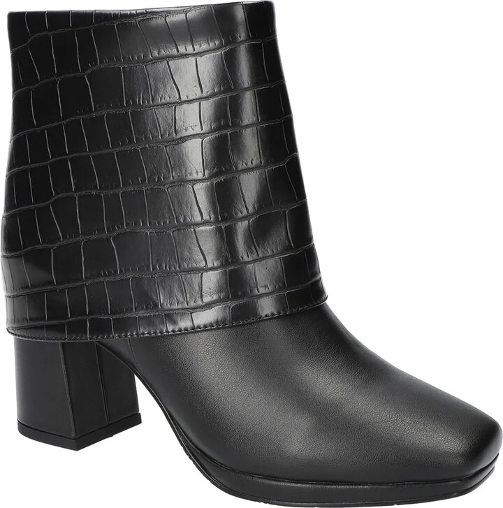 Easy Street Women's Sutton Square Toe Ankle Boots
