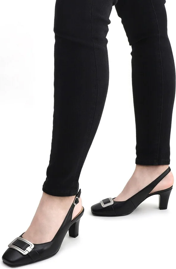 Easy Street Women's Sway Square Toe Pumps - Image 6