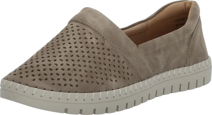 Easy Street Women's Thrill Perf Sneaker