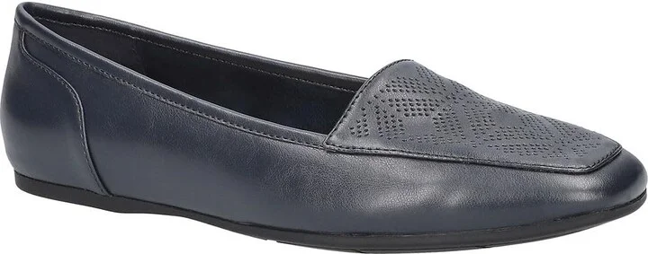 Easy Street Women's Thrill Perf Sneaker
