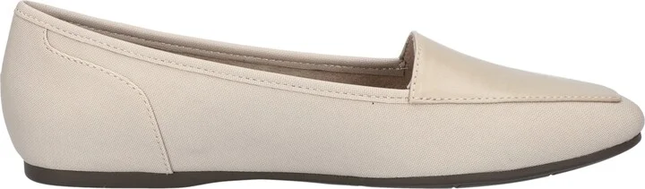 Easy Street Women's Thrill Square Toe Comfort Flats - Image 2