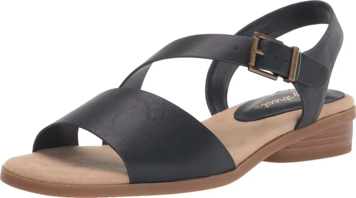 Easy Street Women's Tigris Heeled Sandal