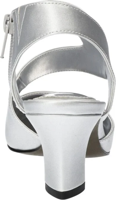 Easy Street Women's Venue Pumps - Image 3