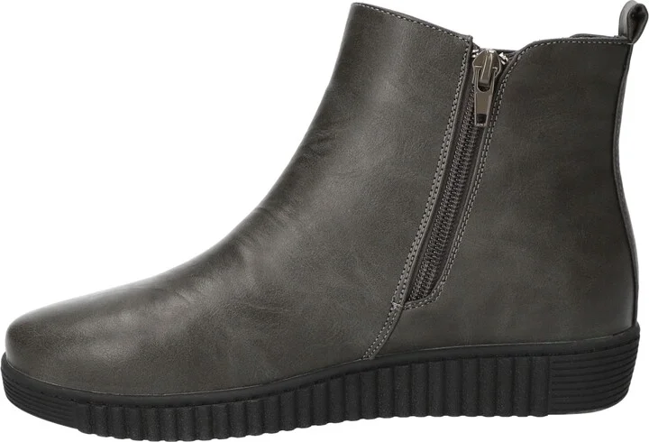 Easy Street Women's Wyatt Chelsea Boots - Image 6