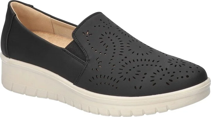 Easy Street Women's Ying Sneaker