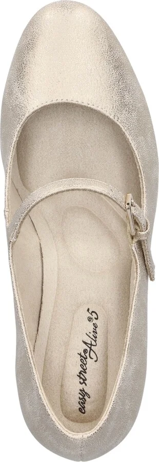 Easy Street Women's Zest Platform Pumps - Image 9