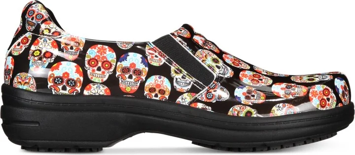 Easy Works by Easy Street Bind Slip-on Clogs - Image 2