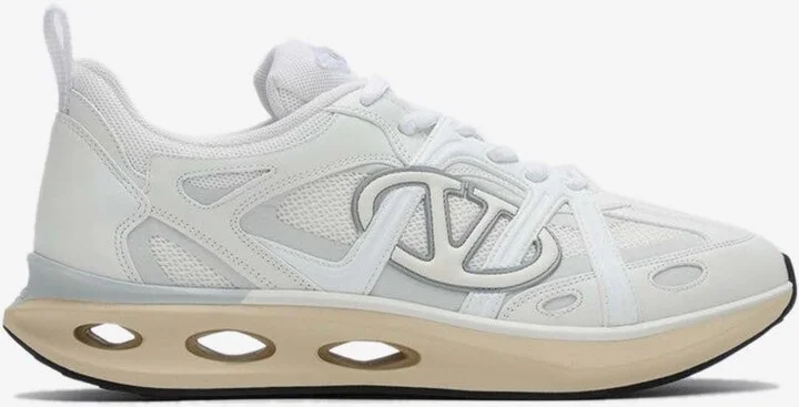 Easyjog VLogo Low-Top Sneakers
