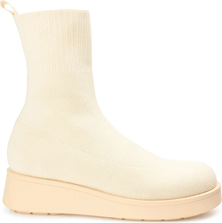 Ebby Tru Comfort Foam Bootie - Image 3