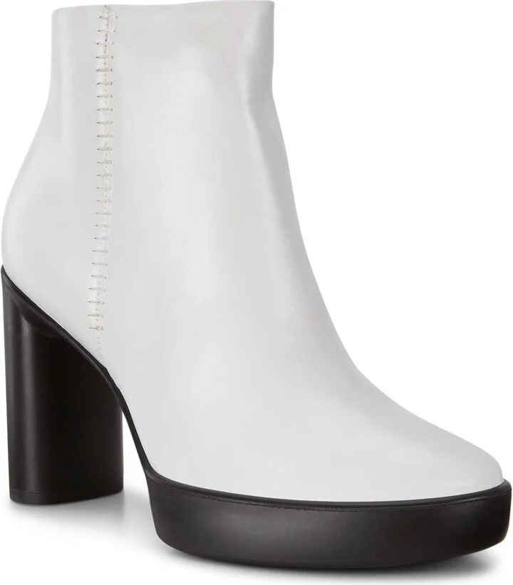 ECCO Women's Shape Sculpted Motion 75 Ankle Boot Fashion