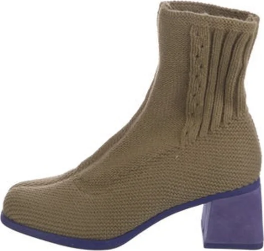 Eckhaus Latta