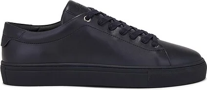 Edge Lo-Top Sneaker