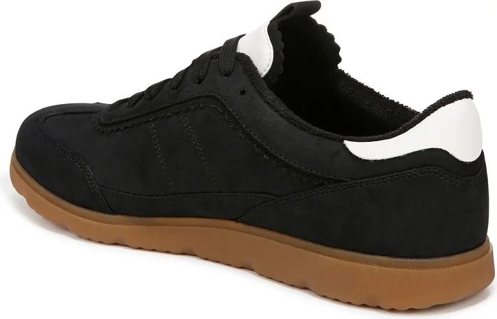 Effortless Low Top Sneaker - Image 2