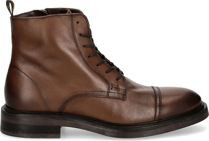 Egmont boots