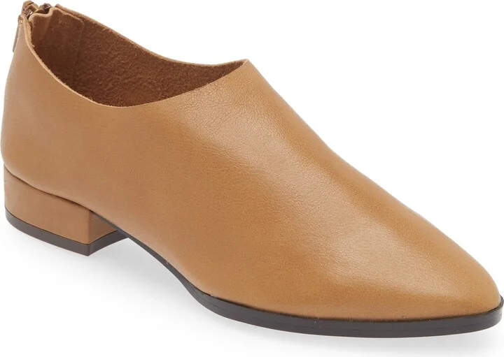 Elana Flat