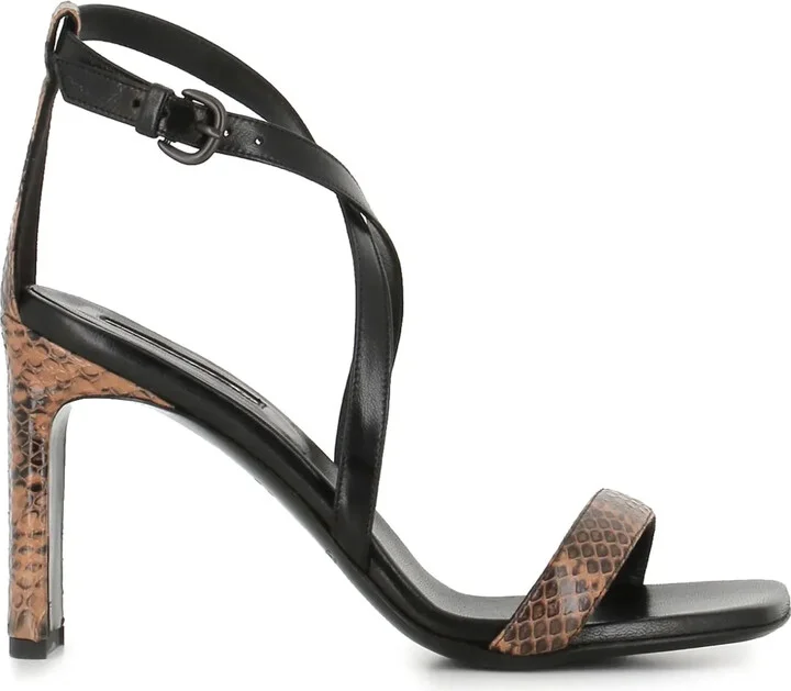 Elaphe sandals