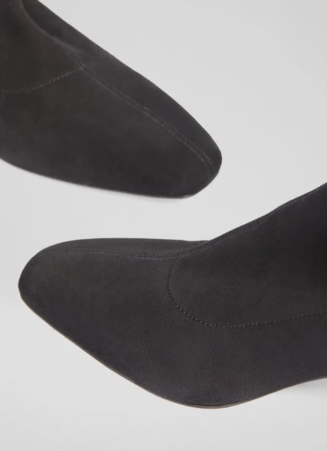 Eldon Knee Boots